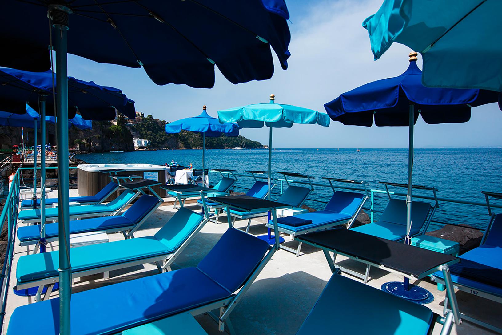 Affiliated beach service-1
